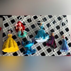 💖One of a kind Disney Hallmark Character Ornament Princess and Stitch set 💖